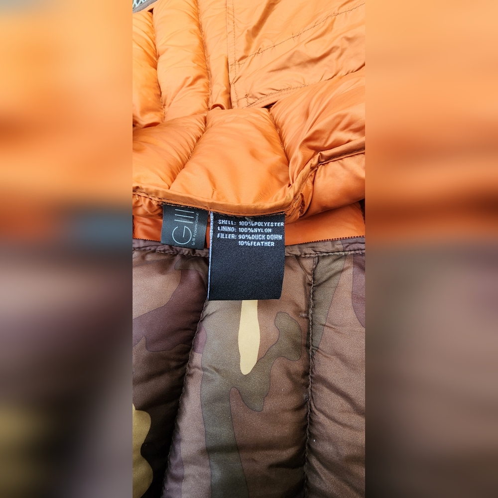 Black Rivet Rust Puffer Vest - Picture 4 of 4